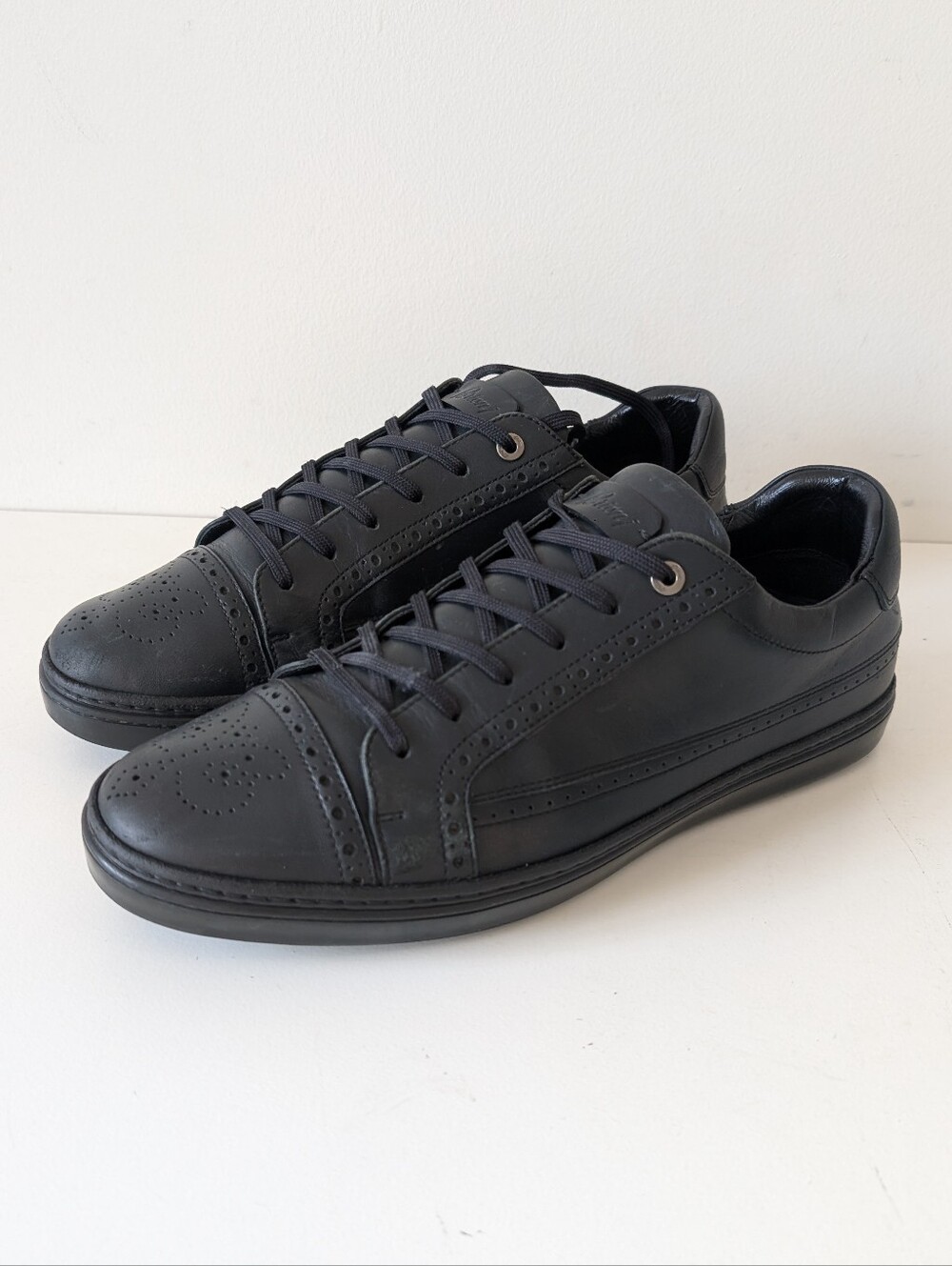 Brioni Navy Blue Leather Fashion Wingtip Sneakers Shoes US  9.5 ~ $850